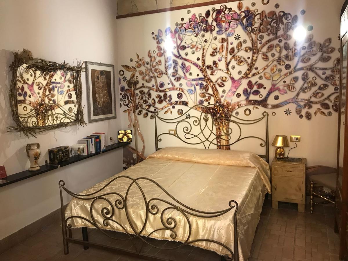 Bed & Breakfast L'infiorescenza New 3*